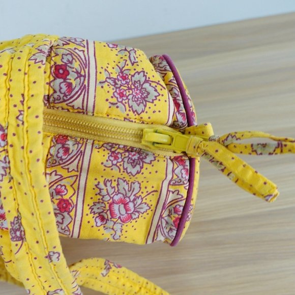 Floral Quilted Bag Women Shoulder Purse Duffel Cotton Swiss Dot VICTORIAN HEART - Picture 10 of 14